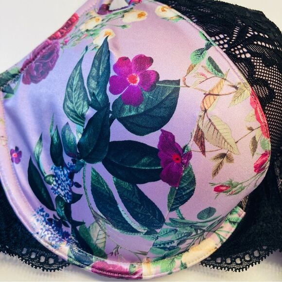 Torrid Curve Lightly Lined T-Shirt Bra Plus Size 42B Black Lace Multi Floral - Picture 3 of 7